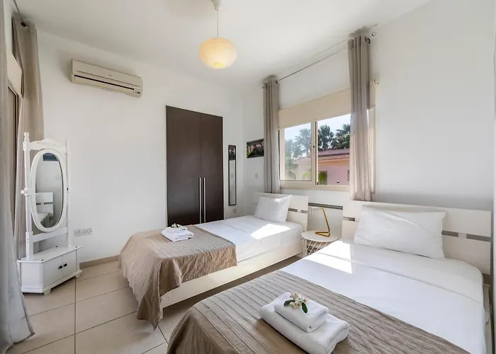 Michelle 2 ヴィラ プロタラス